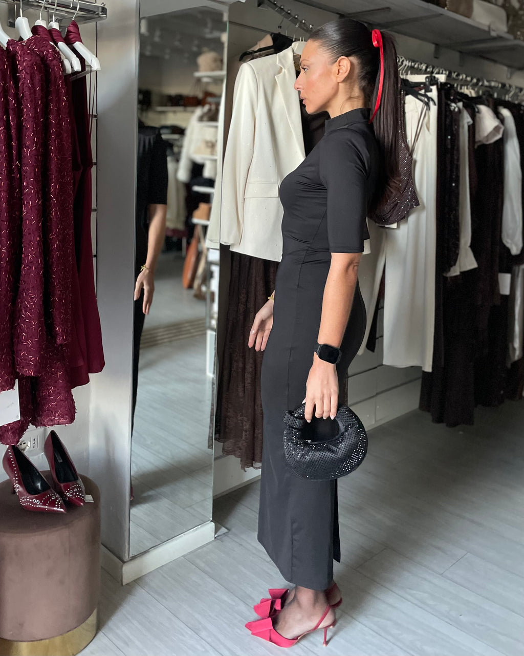 TUBINO LUNGO CON SPALLINE NERO