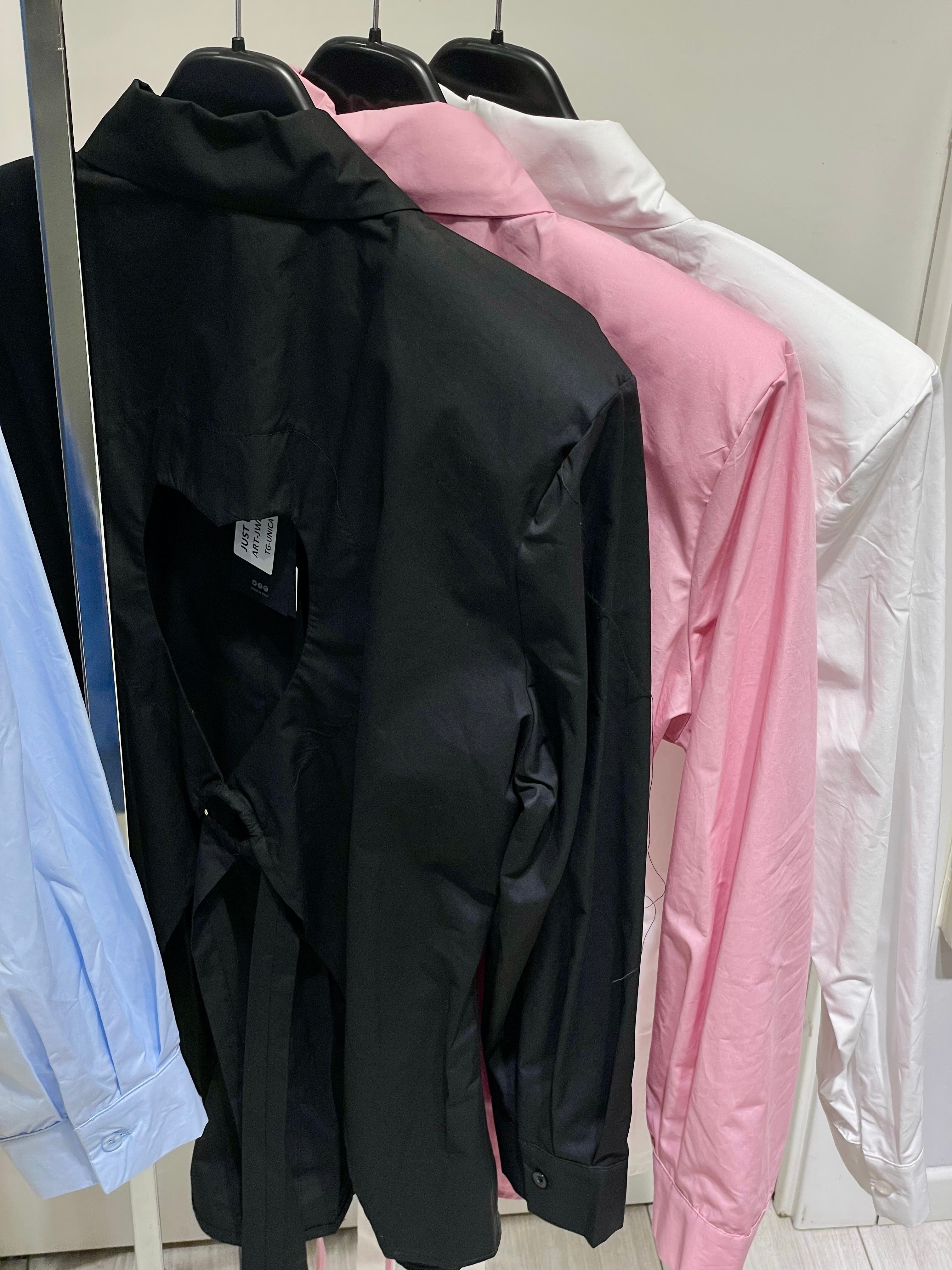 Camicia Open Back con spalline più colori