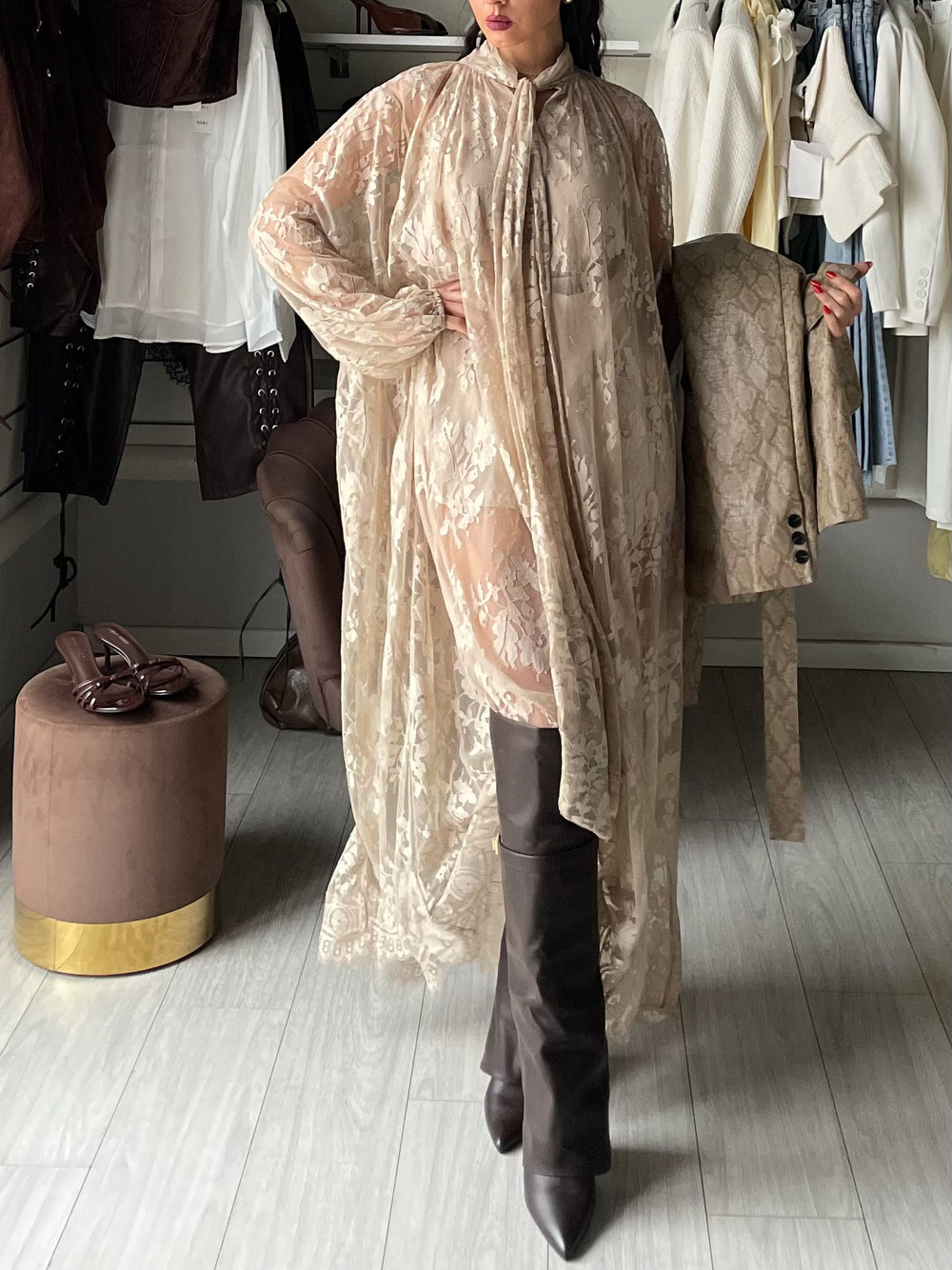 Abito Cathrine maxi trasparente in pizzo floreale