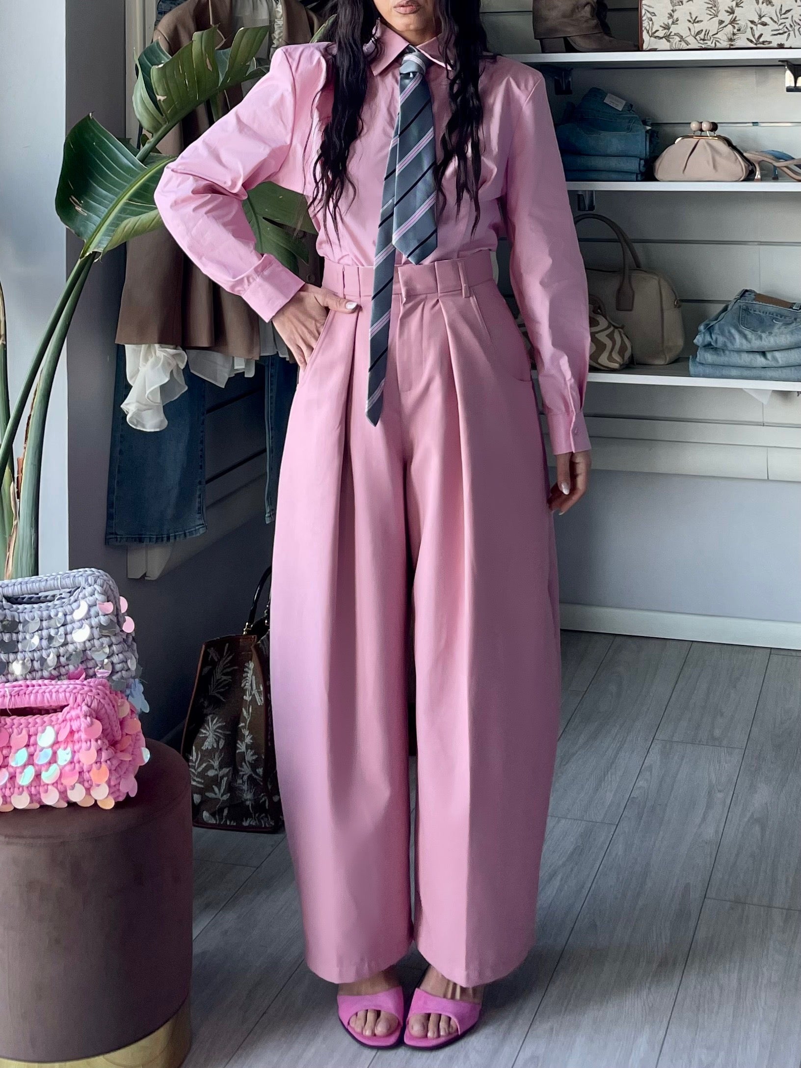 Pantalone Ellen barrel fit sartoriale rosa