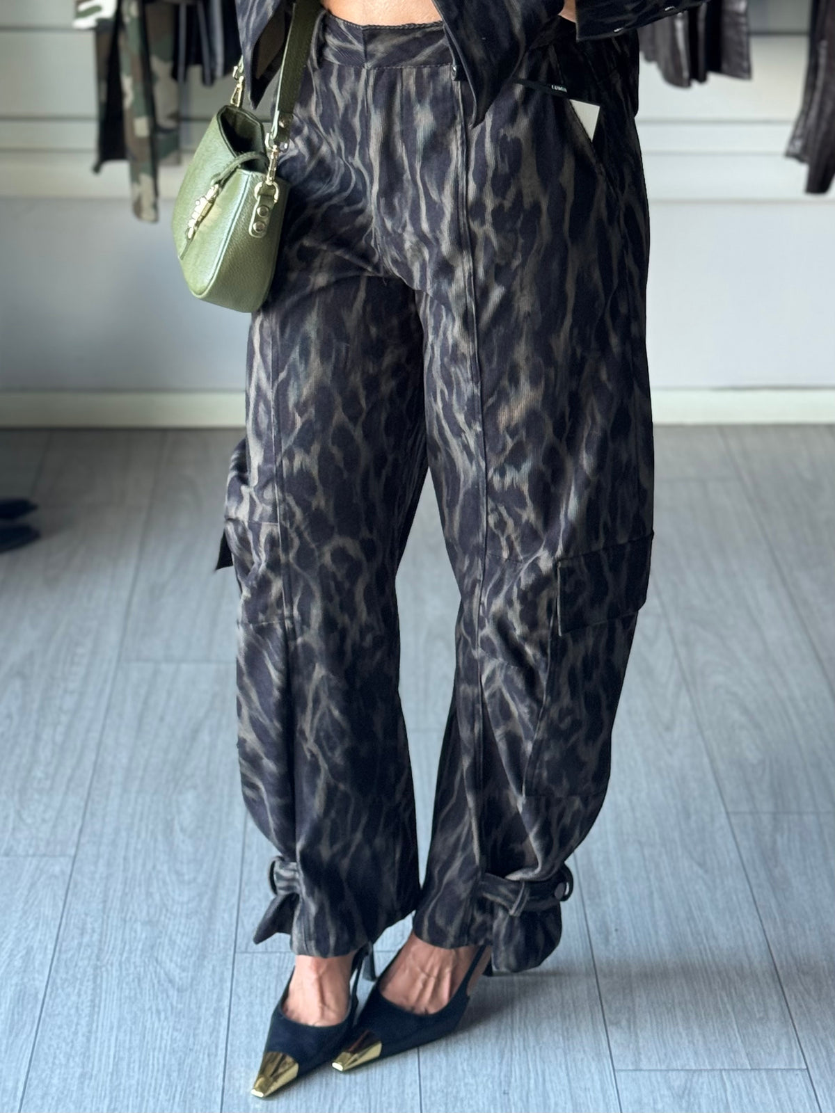 Lumina pantalone Leo verde
