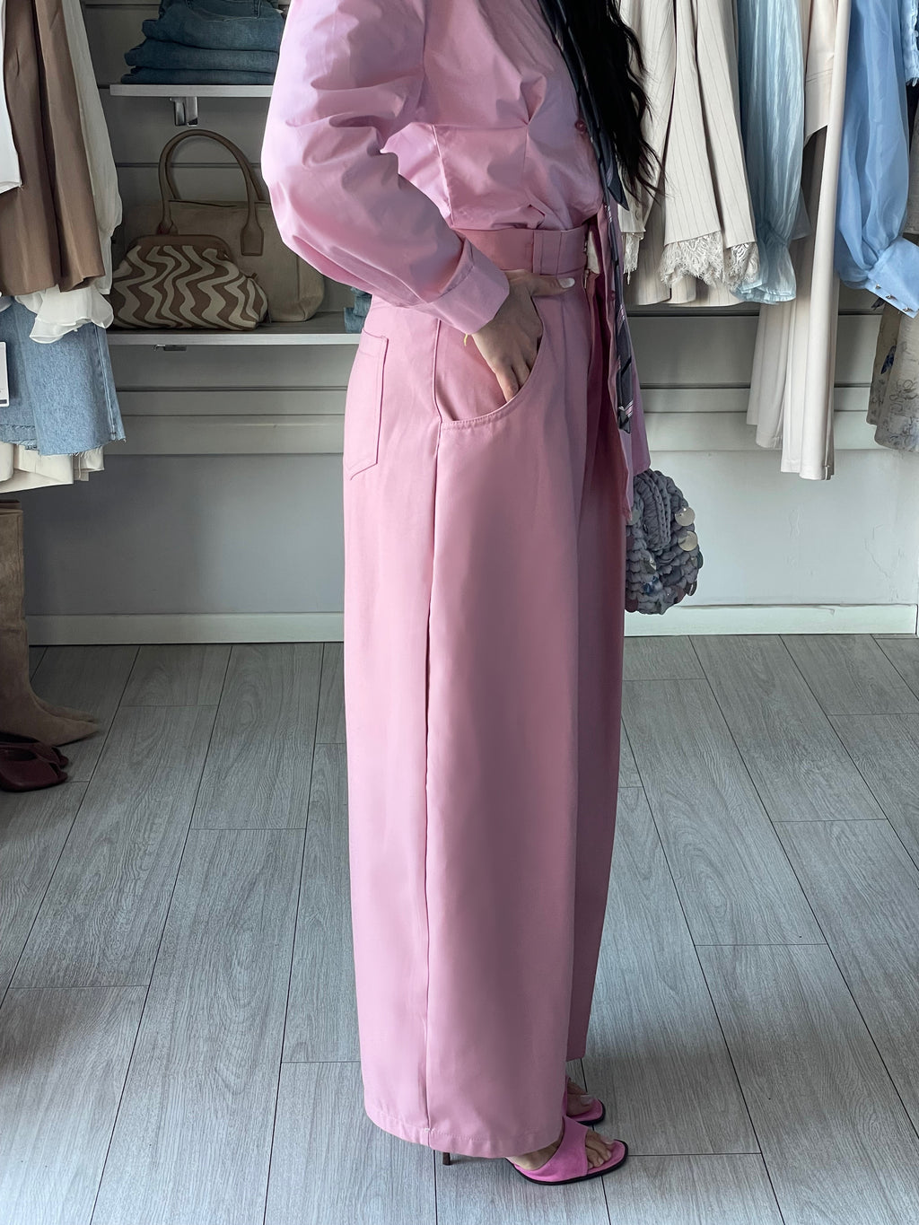 Pantalone Ellen barrel fit sartoriale rosa