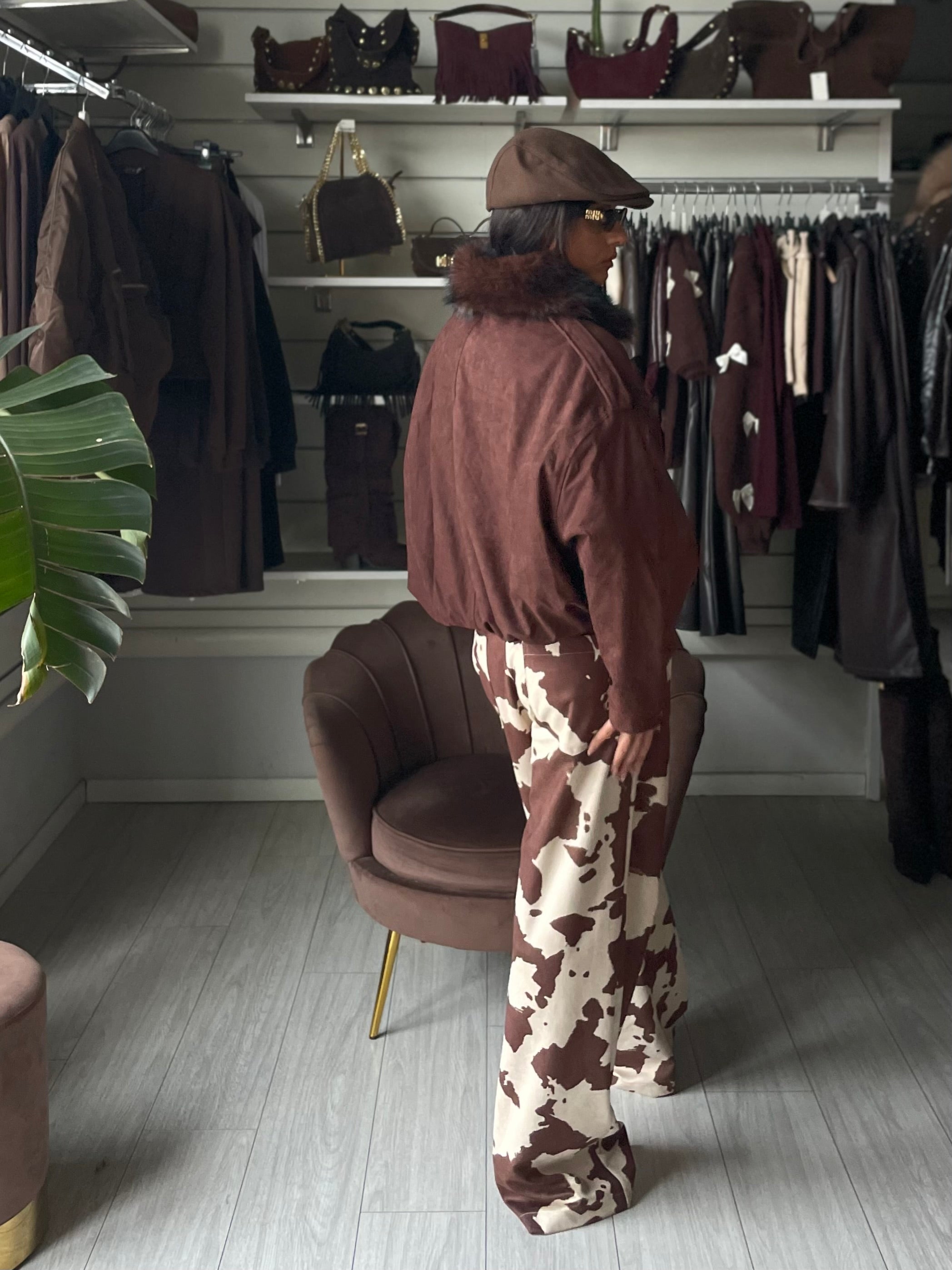 BOMBER SUEDE CHOCO CON ECOFUR