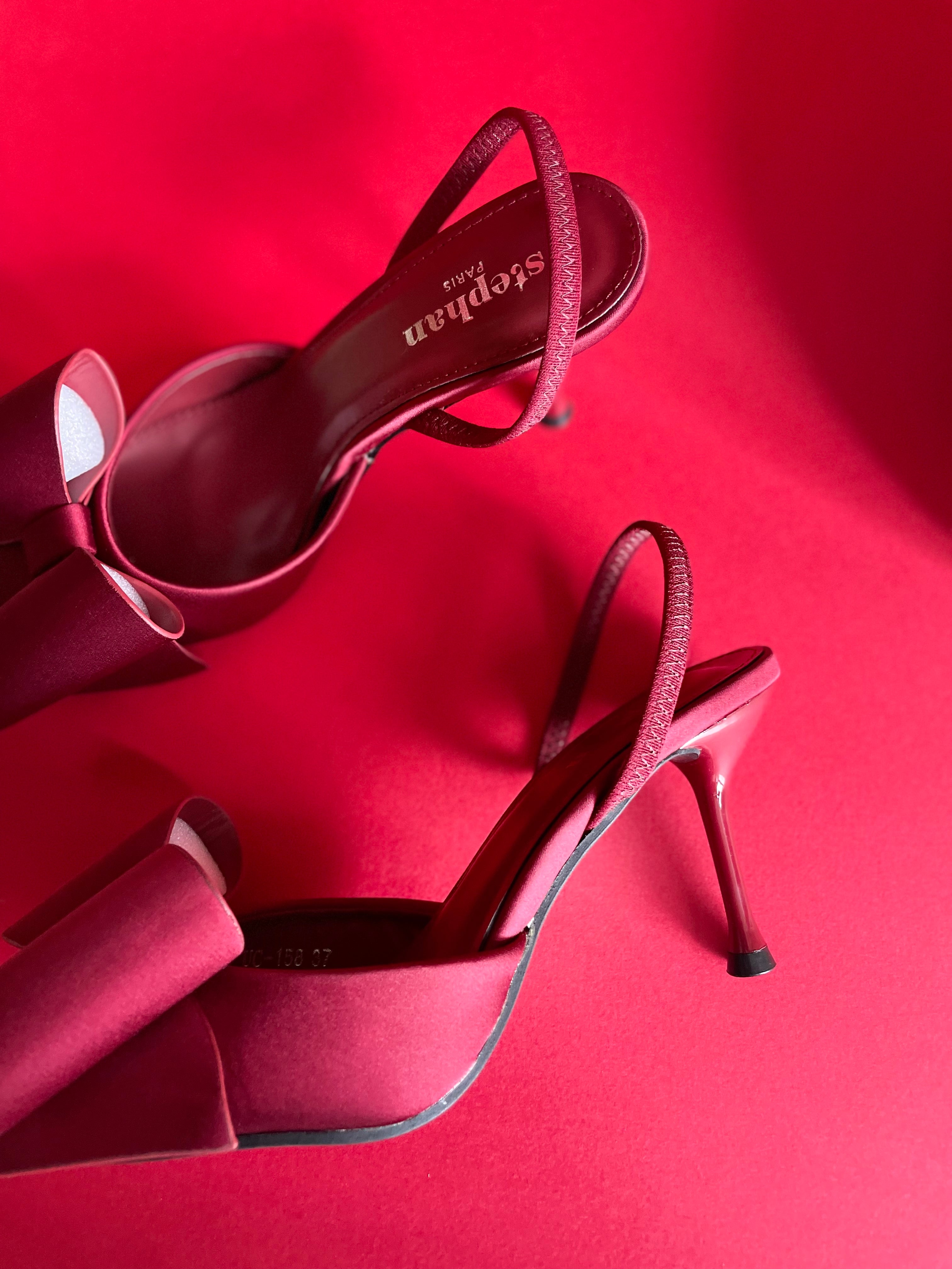 LE CADEAU Slingback in raso