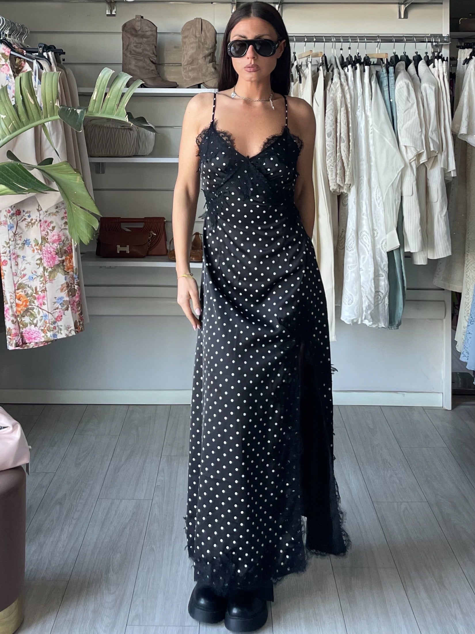 Polka dot dress con ricami in pizzo  nero