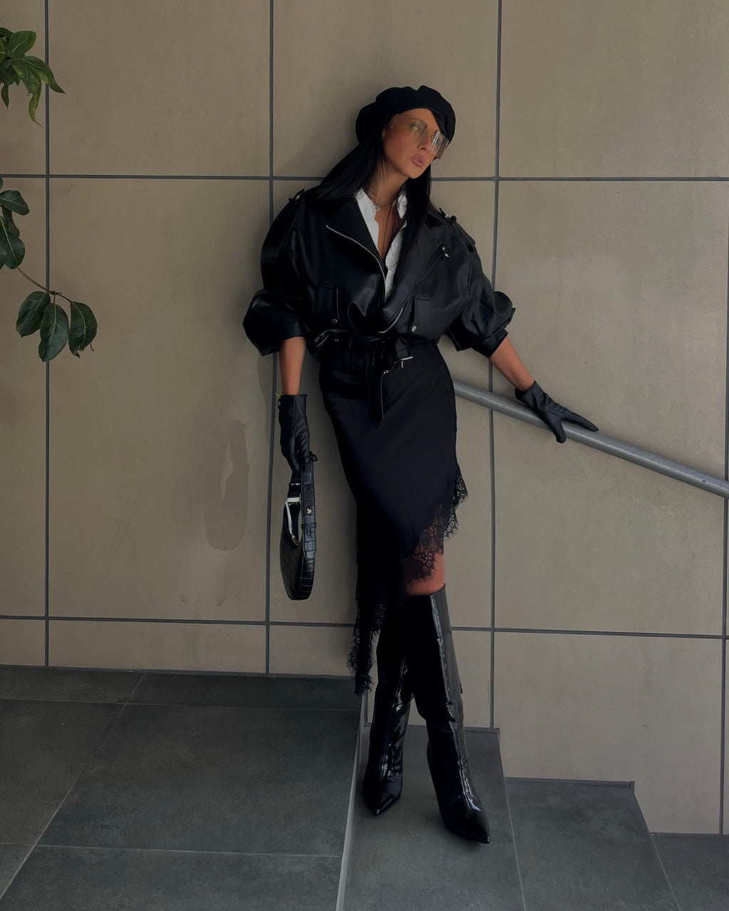 GONNA IN RASO CON PIZZO Lumina Black