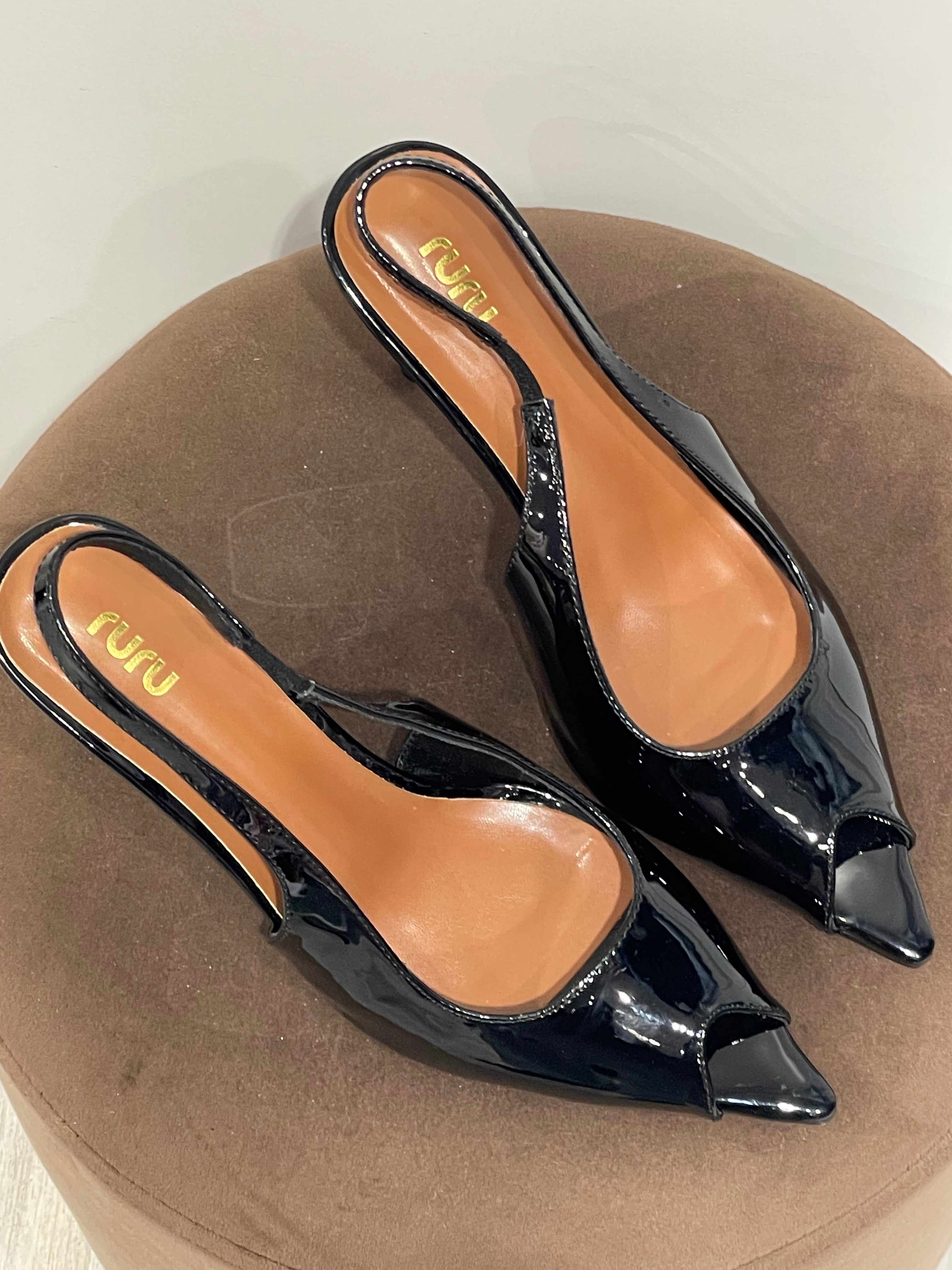 Slingback open-toe glossy black
