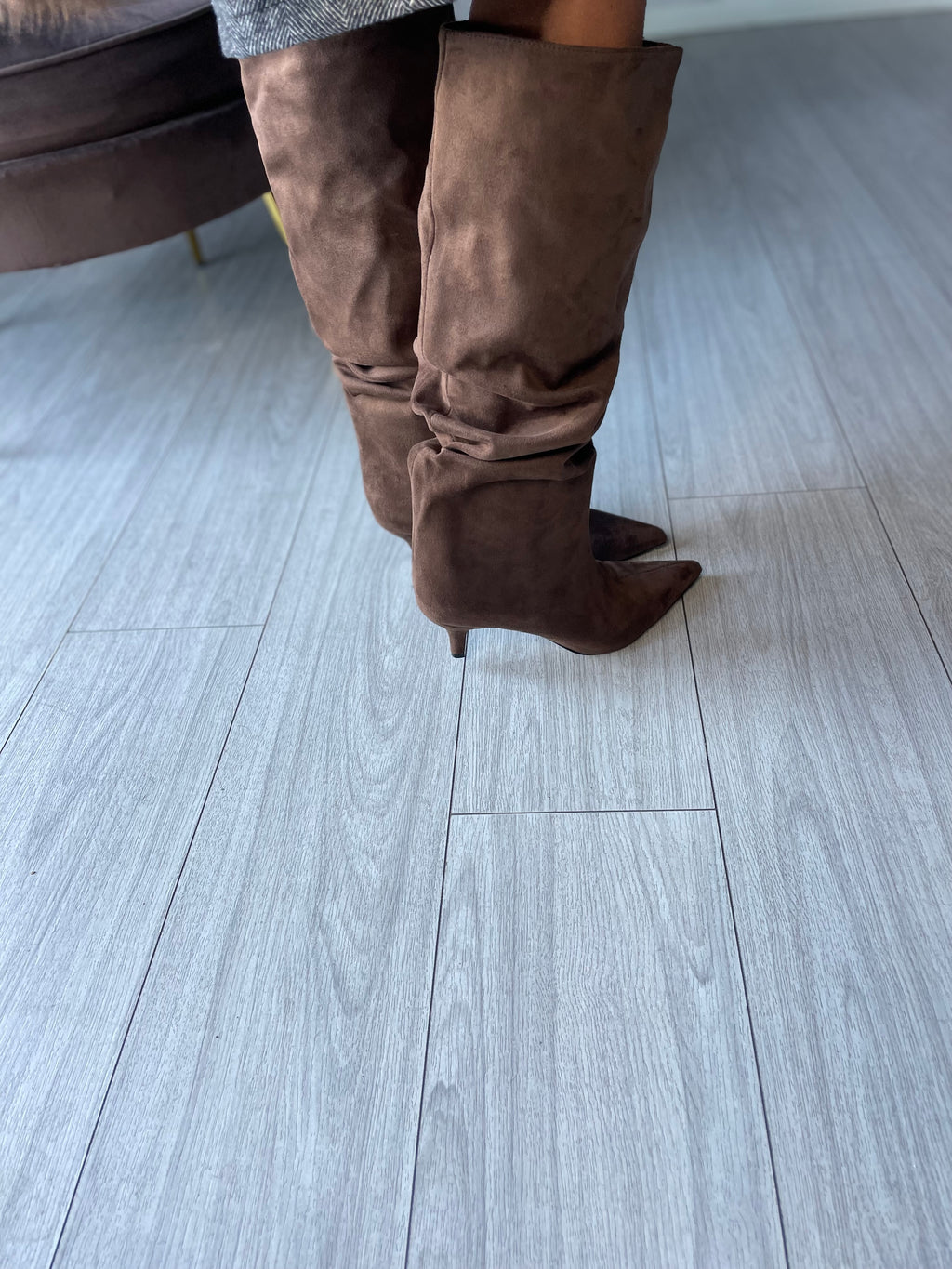 STIVALETTO SCAMOSCIATO ARRICCIATO BROWN