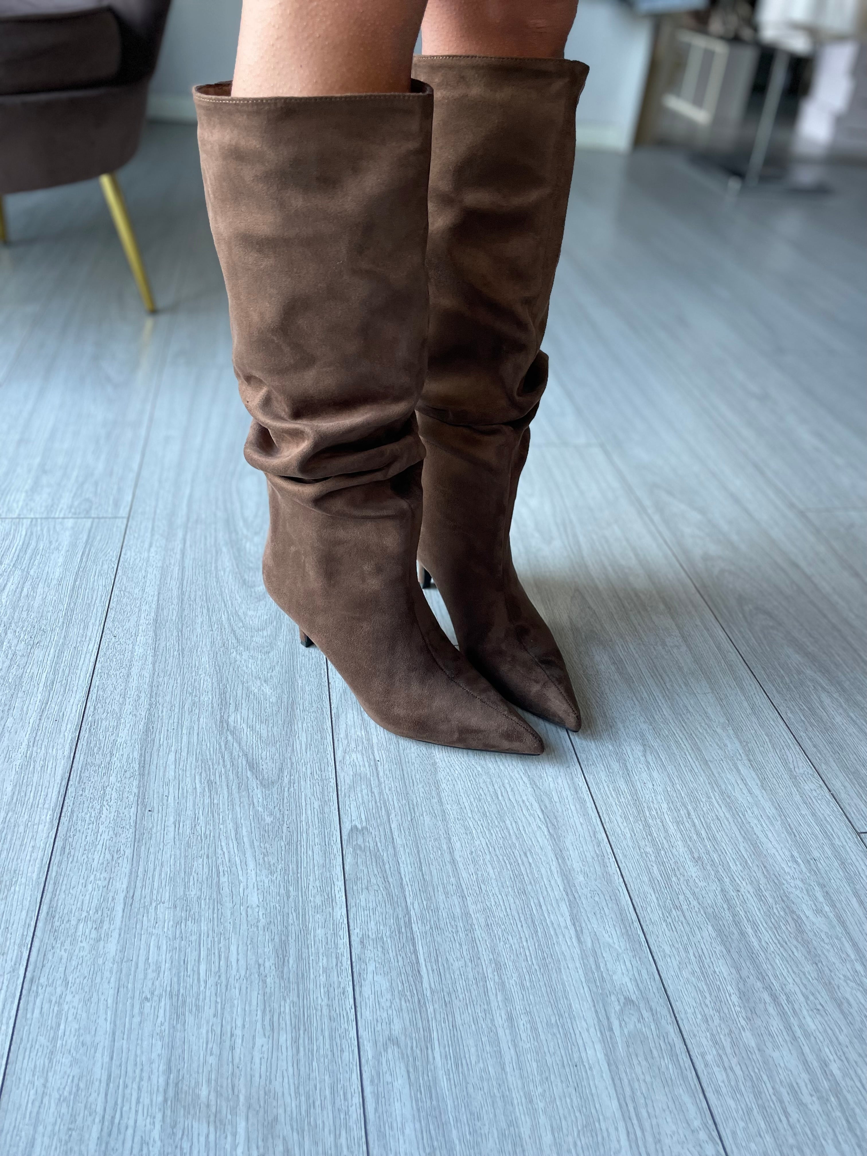 STIVALETTO SCAMOSCIATO ARRICCIATO BROWN