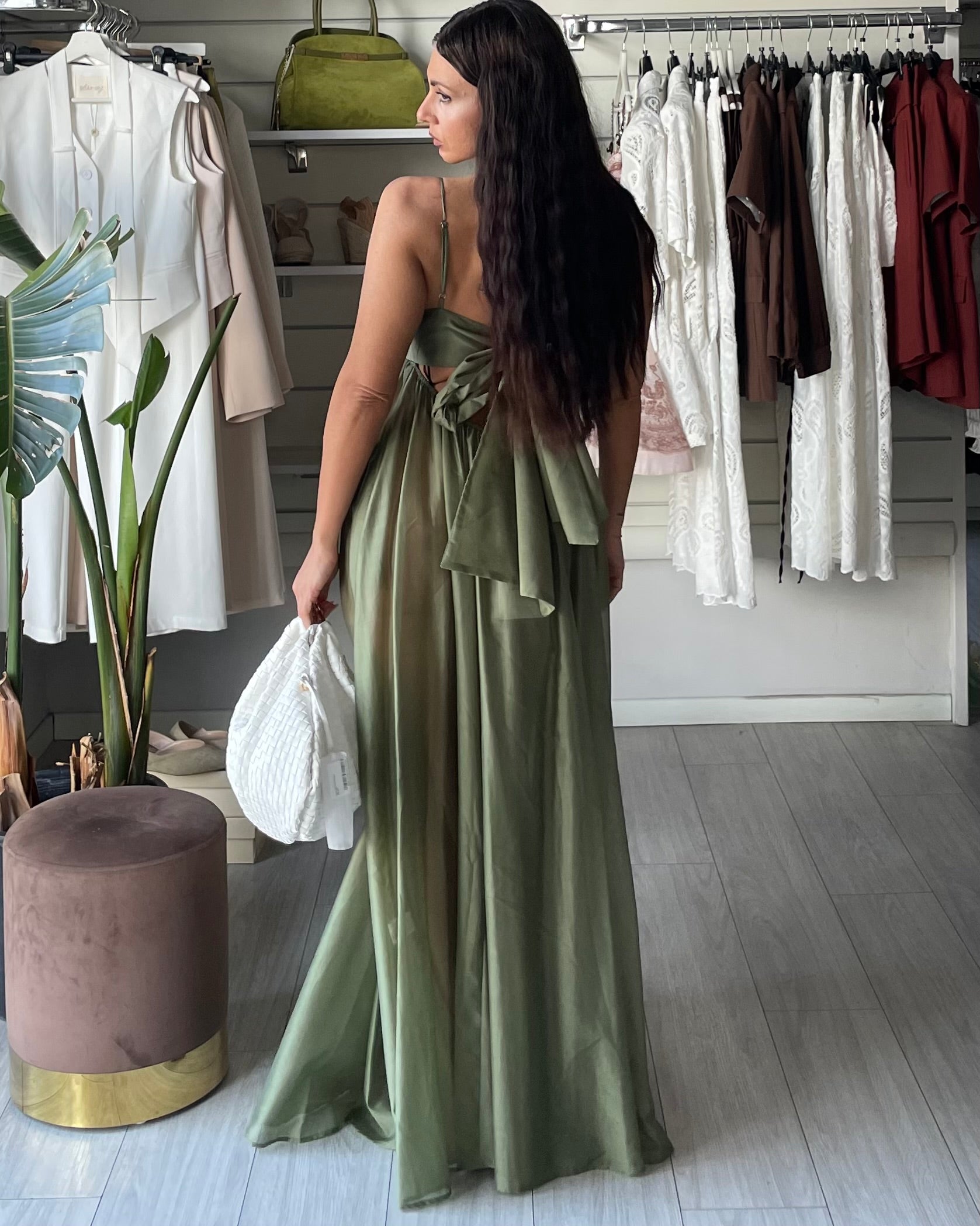 Abito lungo con fiocco Lumina verde militare