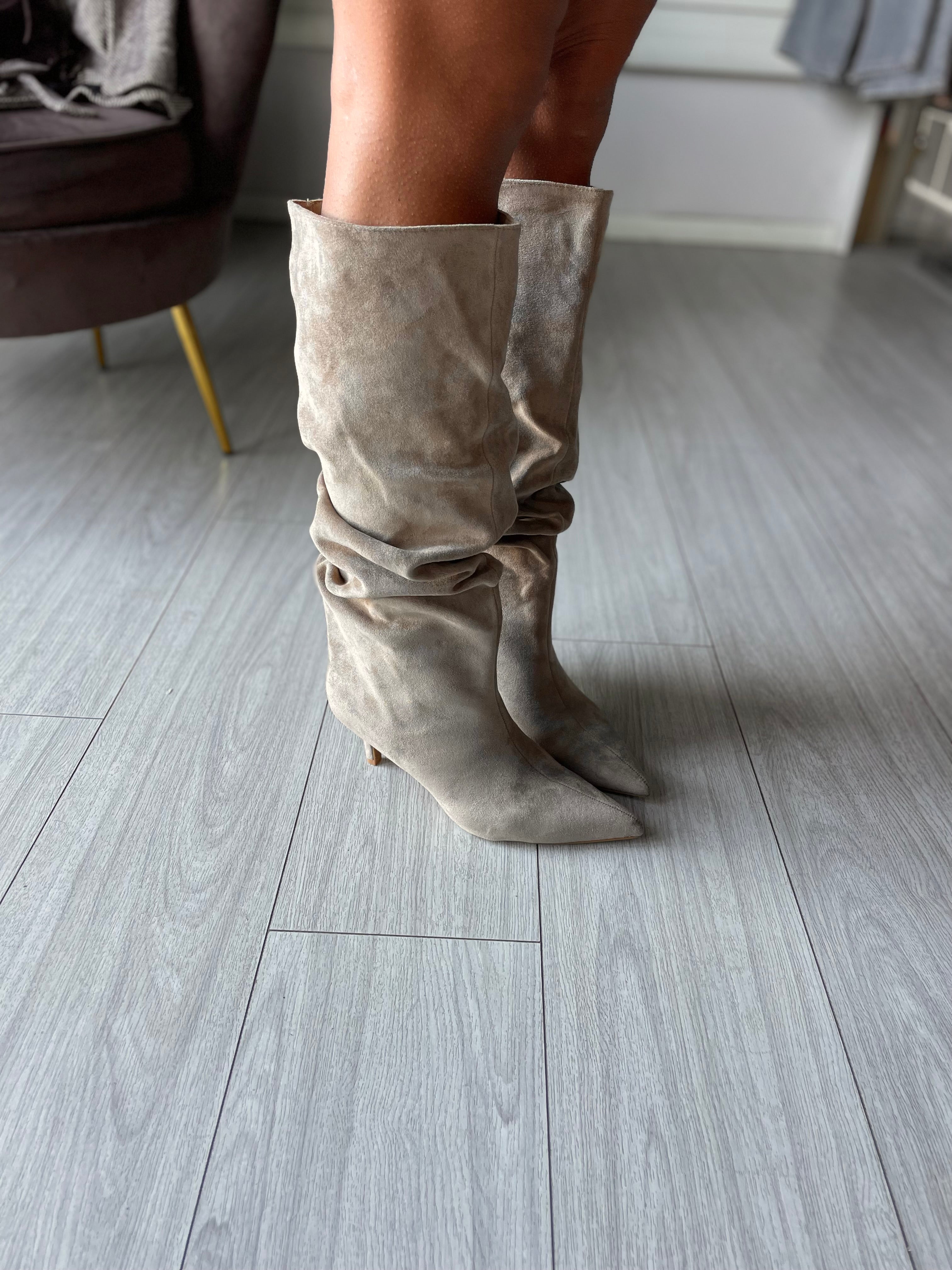 STIVALETTO SCAMOSCIATO ARRICCIATO BEIGE