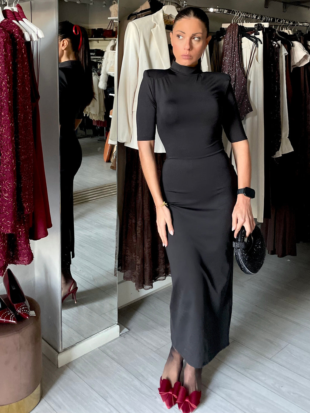 TUBINO LUNGO CON SPALLINE NERO