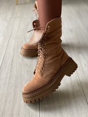 STIVALE STRINGATO SUEDE CAMEL