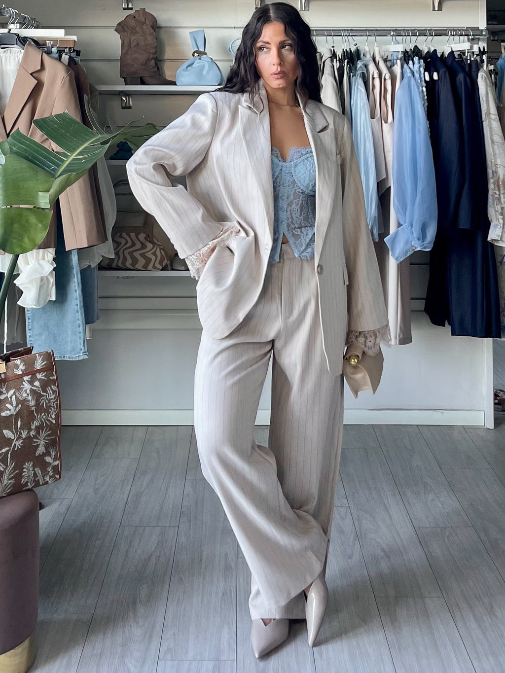Tailleur Ginevra  gessato beige
