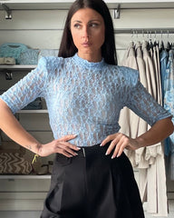 Body in pizzo con spalline