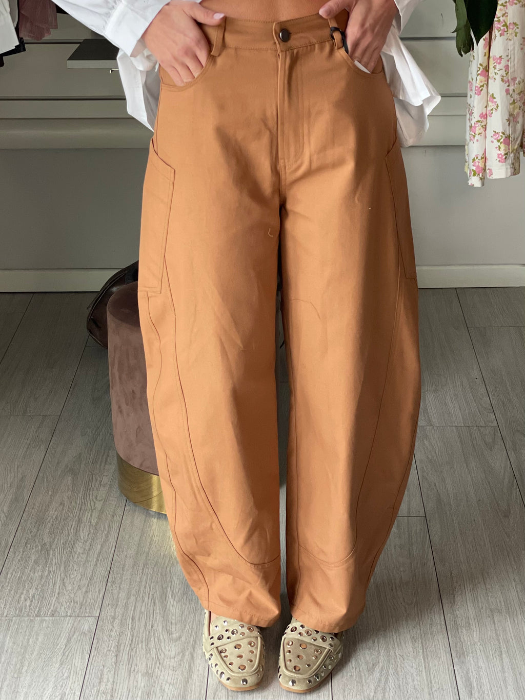 Cargo Korea  camel Lumina