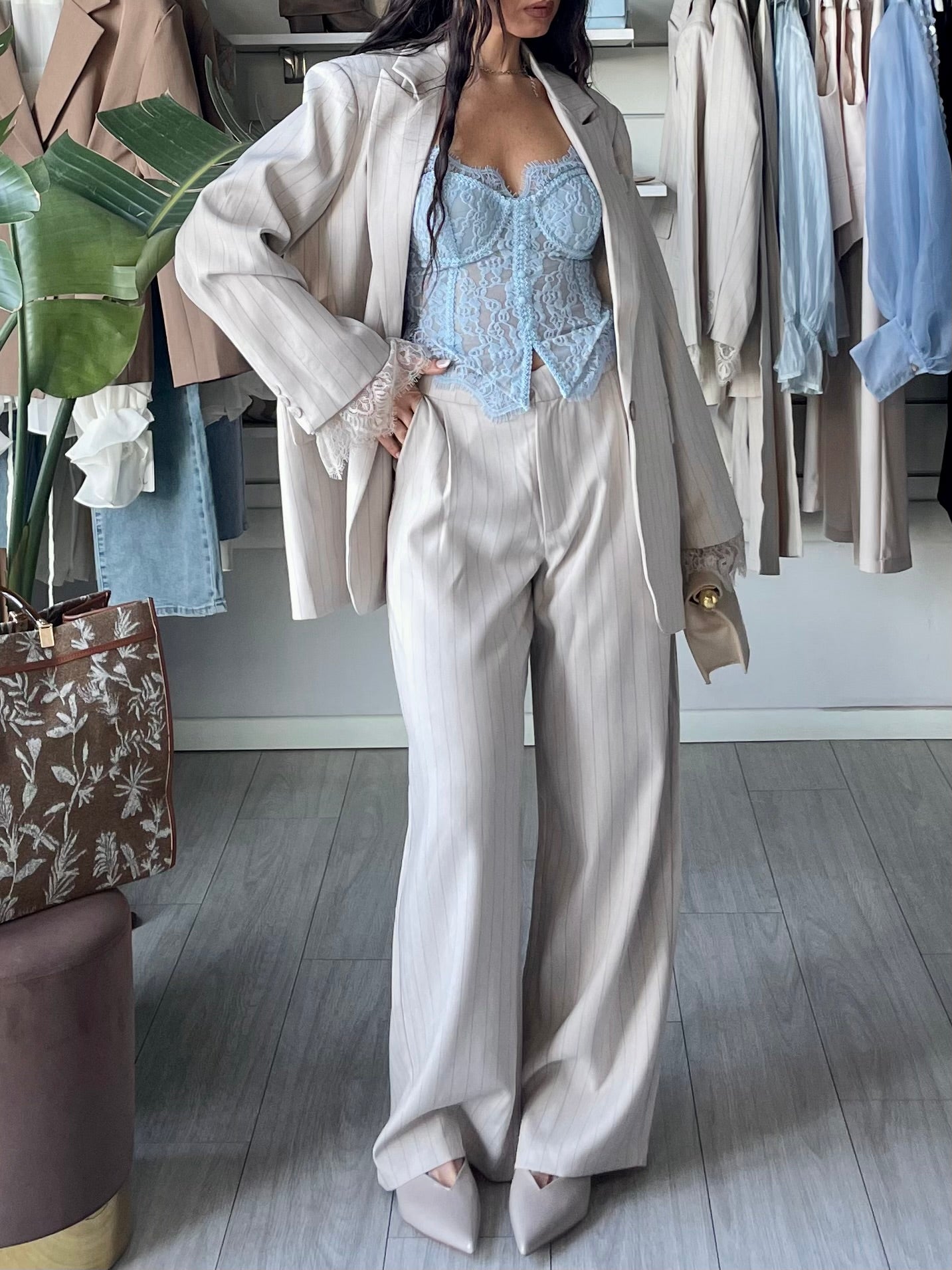 Tailleur Ginevra  gessato beige
