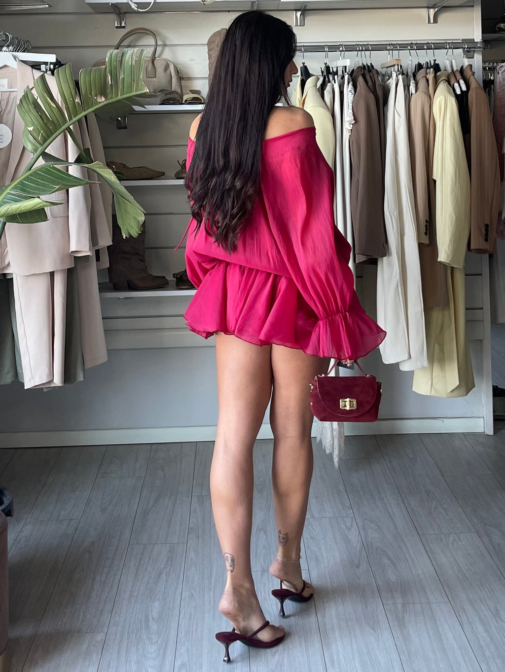 Mini dress cherry con scollo a barca