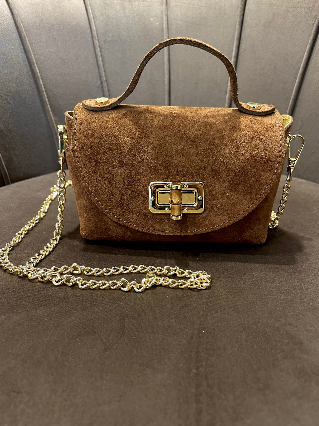 MINI BOX BAG CON TRACOLLA IN VERA PELLE