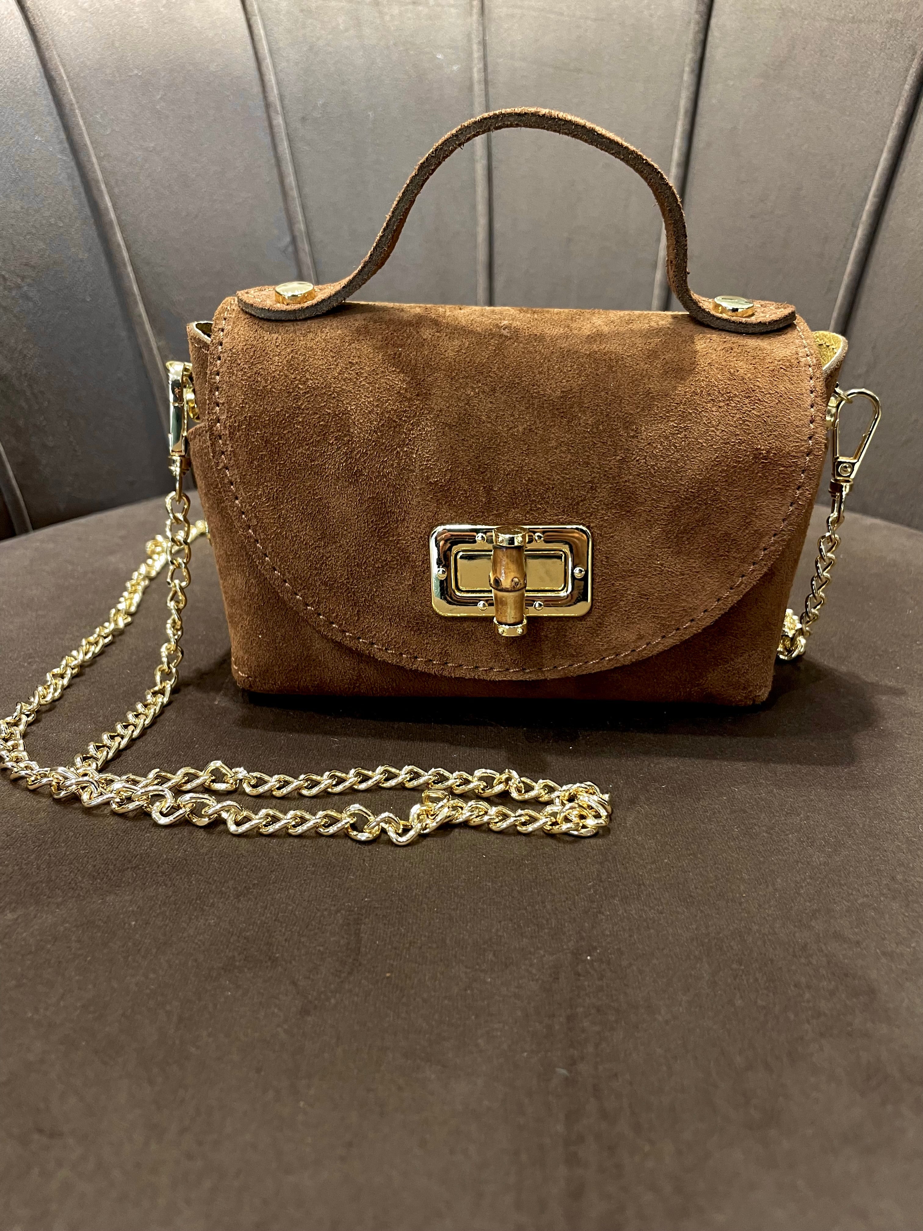 MINI BOX BAG CON TRACOLLA IN VERA PELLE