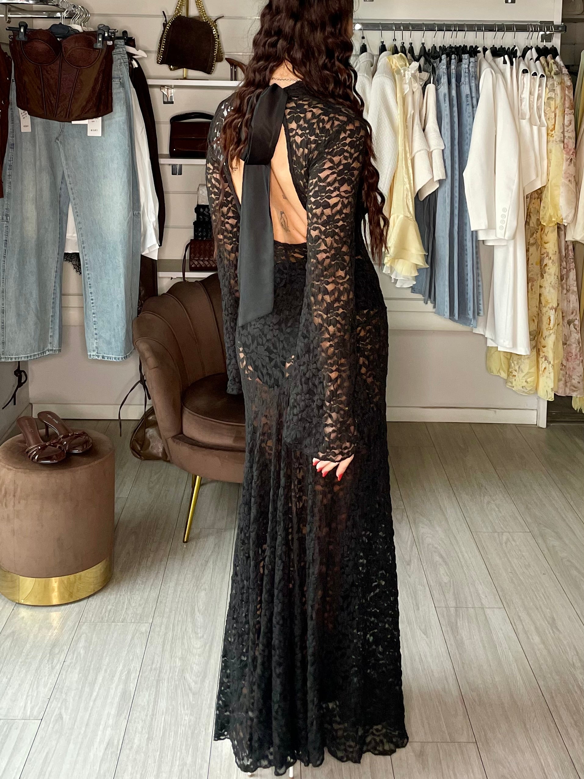 Abito lungo secondskin in pizzo nero Lumina