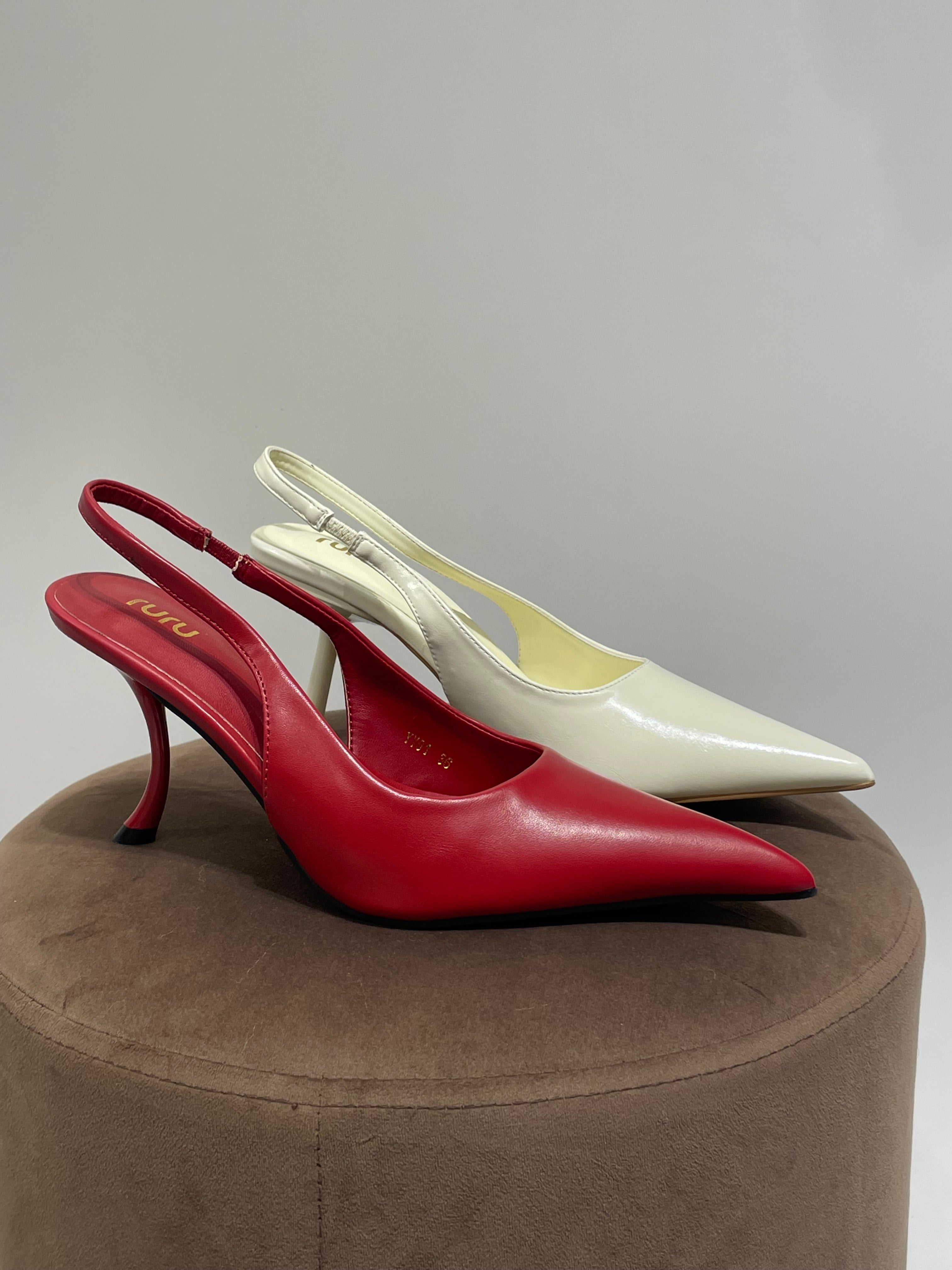 Slingback Margot con tacco a virgola